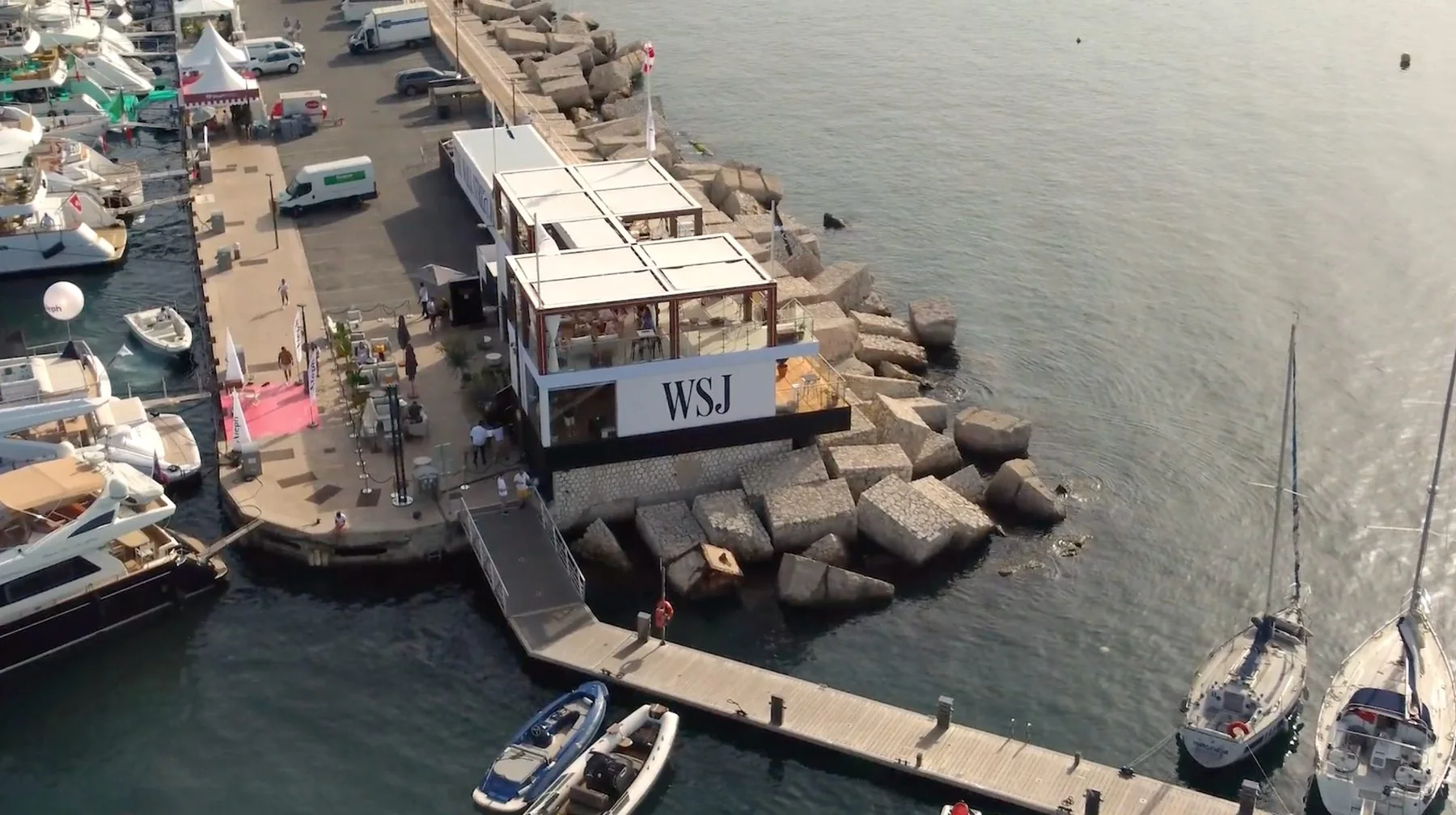Dow Jones event activation overlooking the Cannes harbour